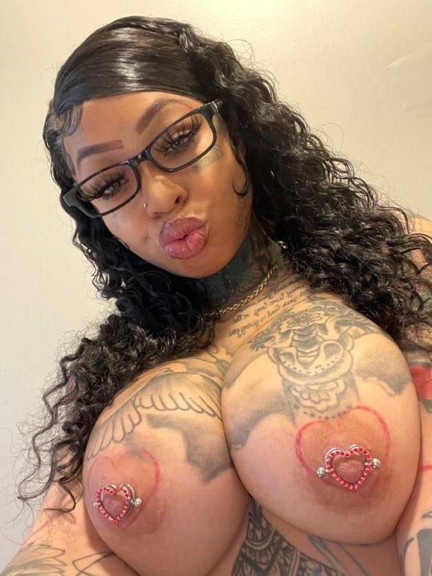 im available for both incall and outcall service Age:  28 pm only if you're interested  i offer full service no limitations - Image 3